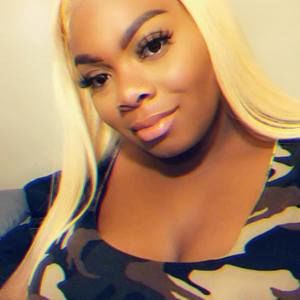 Meet your Posher, Cassie